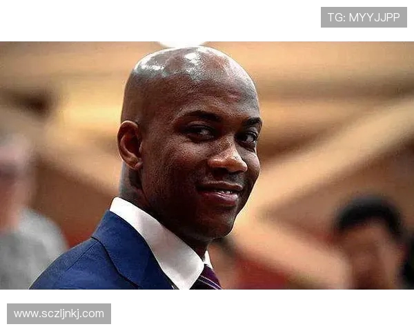 北京篮球队耐力表现创新高引发关注球迷期待新赛季精彩表现