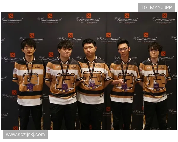 DOTA2战术解析：深入探讨RNG战队的进攻策略与团队协作