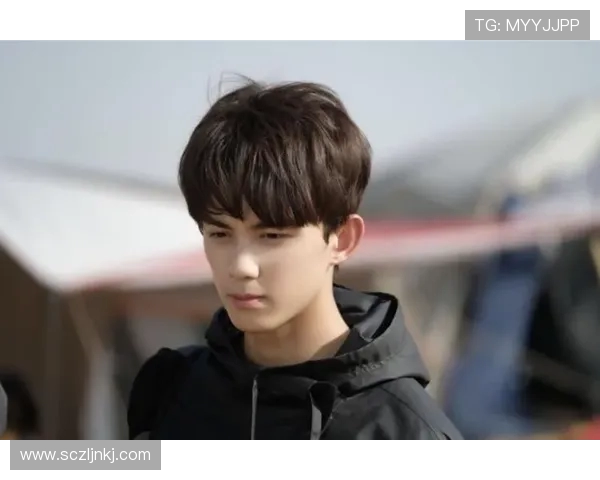 滑板与梦想交织的旅程:吴磊的深度对话与人生启示 滑板与梦想交织的旅程:吴磊的深度对话与人生启示