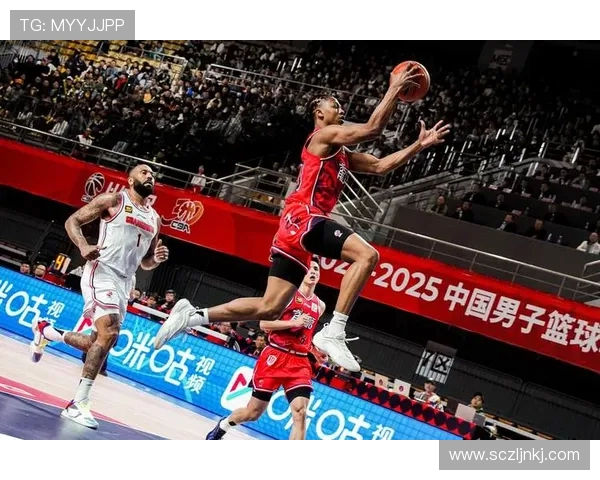 独家分析：广州极限运动队的配合对比