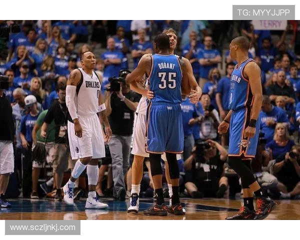 小牛队与雷霆队西部决赛首战精彩回顾与赛后分析