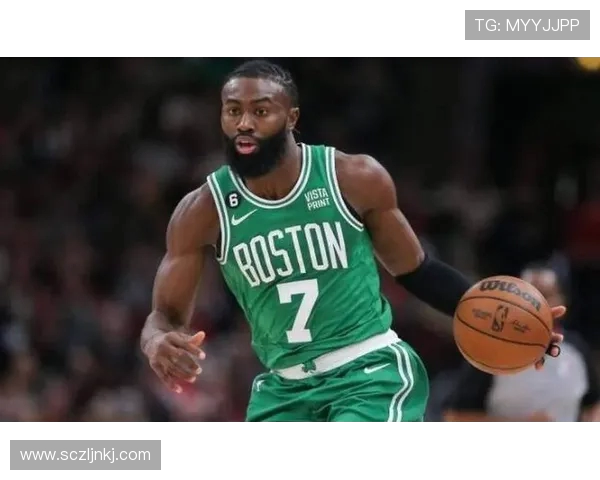 杰森塔图姆引领波士顿凯尔特人重返巅峰的精彩旅程与成长故事 杰森塔图姆引领波士顿凯尔特人重返巅峰的精彩旅程与成长故事