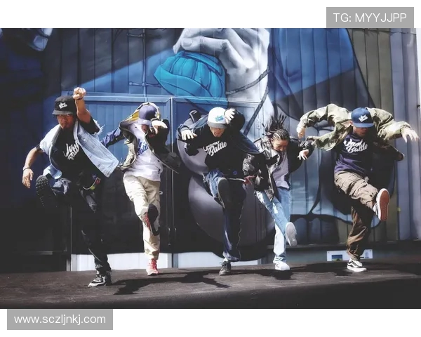 重庆街舞队的防反战术解析与实战应用探讨