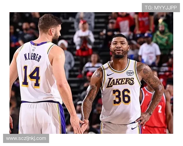 马库斯斯马特：从防守专家到球队核心的成长之路